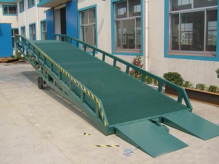 雅安登车桥厂家